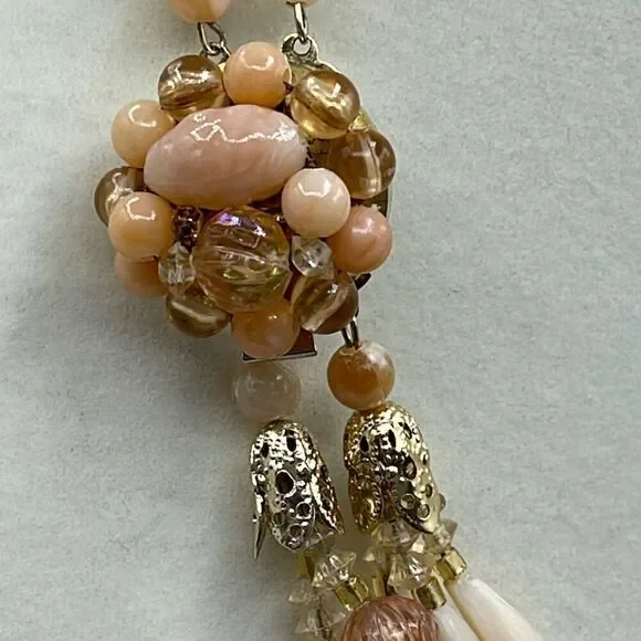 Vintage Midcentury Hong Kong layered beaded choker 16”. - Picture 4 of 8